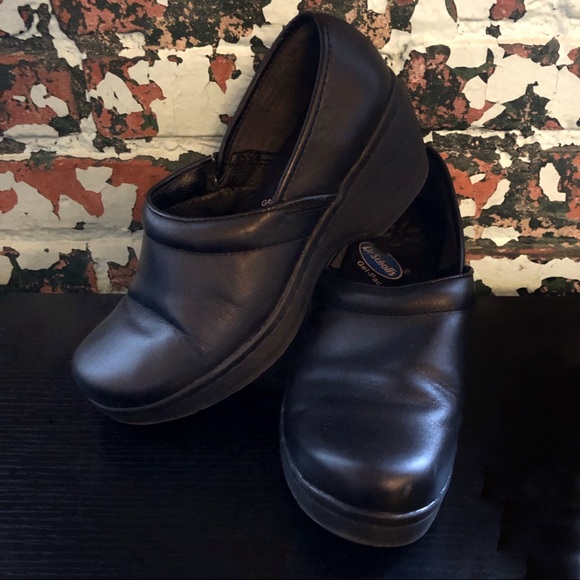 Dr. Scholl's Shoes - Dr. Scholls Gel-Pac Nursing Shoes